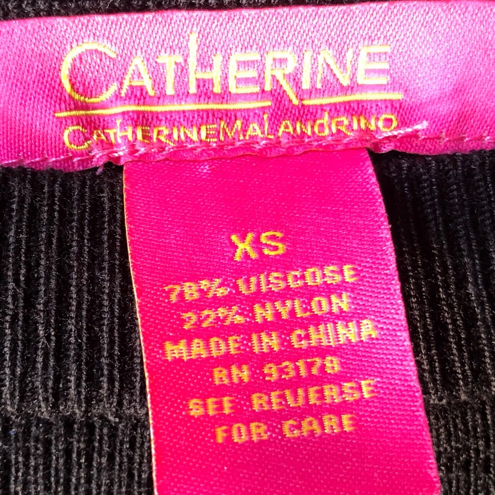 Black Ruffle Sleeve Sweater - Picture 6 of 9
